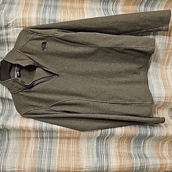 The North Face Women's Grey Quarter Zip   Pullover - Picture 1 of 5